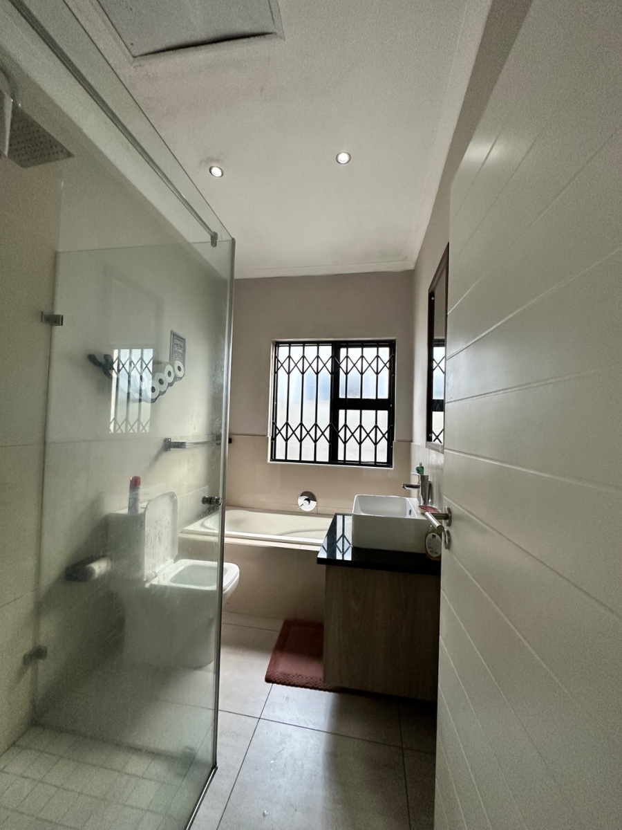 3 Bedroom Property for Sale in Table View Western Cape